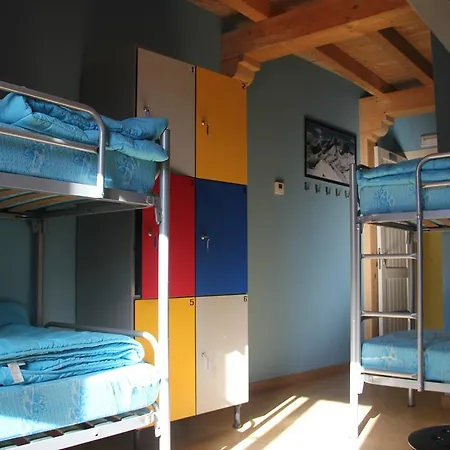 Hostel Curavacas